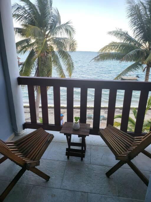2 Rooms Apartment With Private Beach In Puerto Juarez Канкун Екстериор снимка