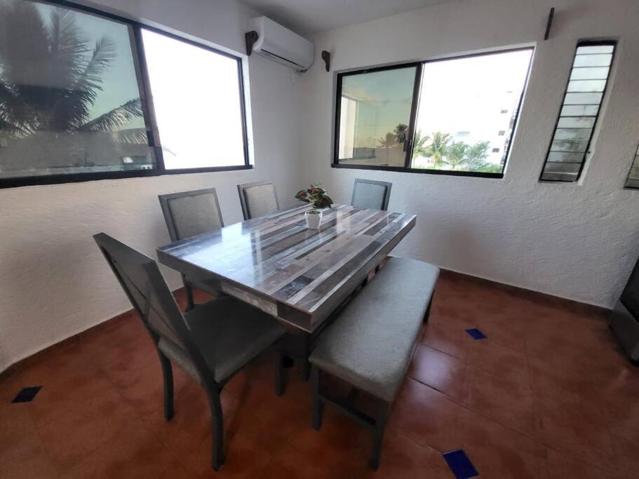 2 Rooms Apartment With Private Beach In Puerto Juarez Канкун Екстериор снимка